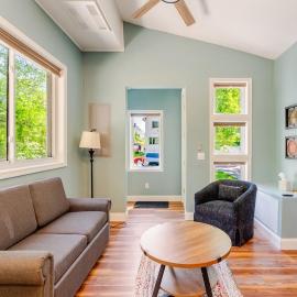 Cozy Saint Paul Tiny Home Retreat, hotel sa Saint Paul
