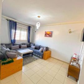 Comfy Apt 5 Min from the Airport