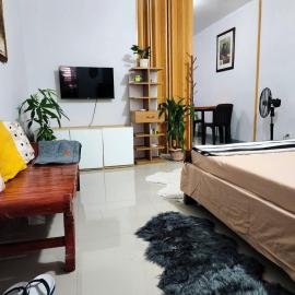 Transcient House Trece MartiresHome Sweet Home, готель у місті Quintana