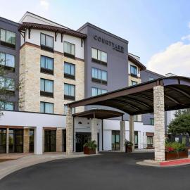 Courtyard Austin Airport, hotel em Austin