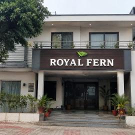 Royal Fern – hotel w mieście Chutwāpīpal