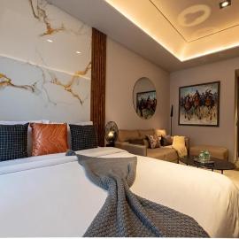 Diamond in city Suites