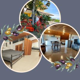 Casa Gialla - Holiday & Business