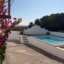 O Posto da Oliveira - spacious luxury villa, Hotel in Fronteira
