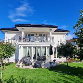 Cleebronn में, होटल Villa unter dem Schloss Haupthaus