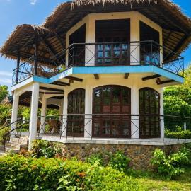 Papayahaus Sibuyan Island, hotel in San Fernando