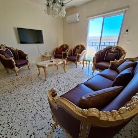 3BR-Beach Access-AC-24-7 Electricity- wifi