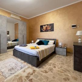 Casa Vacanze Magnolia Grande e Piccola, hotel en Chieti