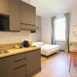 Veo Milano - Metro 2 steps - Duomo & Linate Direct - AC, hotell i Milano