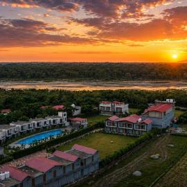 Corbett River Heart Resort By Pearl, hotel di Rāmnagar