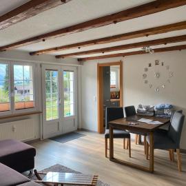 Appartement confortable avec terrasse