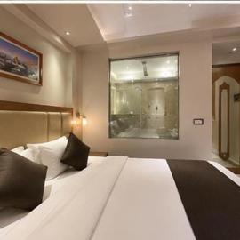 Hotel Omaa Palace ujjain Managed By Vilaasitaa, hotell i Ujjain