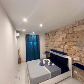 Vale Chéri, hotel din Carini