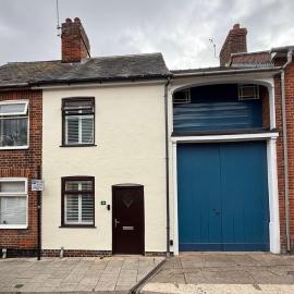 Cosy 1-Bed House Near Town Centre & Station, hotel i Bury St Edmunds