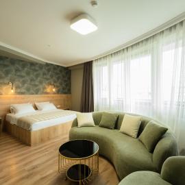Astana Palace, hotel di Gori