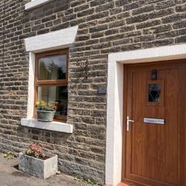 High Peak Hideaway - Hawthorn Cottage