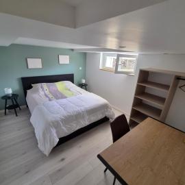 Chambre avec espace de vie climatisé & indépendant