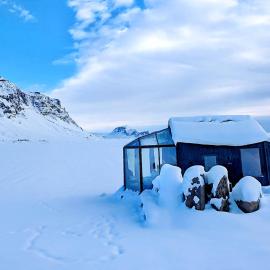 Aurora Glass Cabin II Private sauna and Jacuzzi, hótel á Hvolsvelli