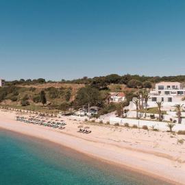 Lisavet Skala Kefalonia - Emerald Home Beachfront, Hotel in Valsamáta