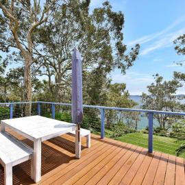 Wangi Waterfront HIdeaway, hotel a Wangi Wangi