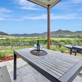 Somerville Wines Lux Escape 3-Bedroom Cottage Near Broke Wineries, hotel a Broke