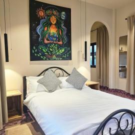Gaia Home Retreat