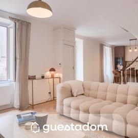 L'Élégante - Petfriendly - Proche gare, hotel u gradu Laval