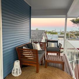 Ocean view villa - Walk to Beach - Sleeps 6, viešbutis mieste Redklifas