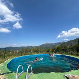 Kolibe Ćorić, hotel a Mojkovac