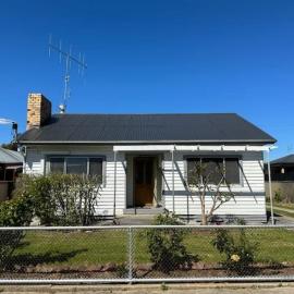 Joshi's Villa, Hotel in Seymour