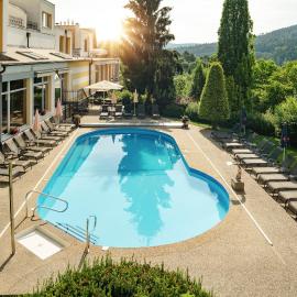 Lázeňský a Wellness hotel NIVAMARE, hôtel à Luhačovice