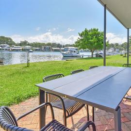 Balmoral Waterfront Escape at Lake Macquarie, hotel em Balmoral