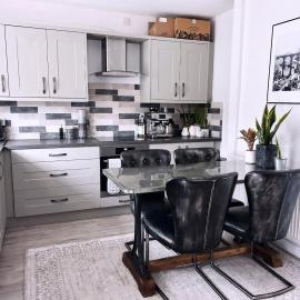 Quiet 3 bed home in quiet residential area ideal for contractors or long term stays