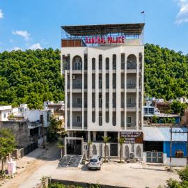 Aanchal Palace Hotel