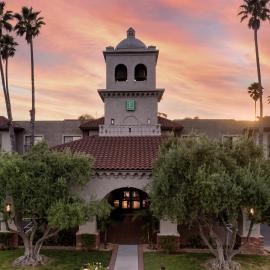 Embassy Suites by Hilton Lompoc Central Coast，隆波克的飯店