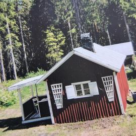 Enkel stuga mitt i skogen, hotel u gradu 'Järbo'