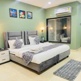 Hotel GK House - Greater Kailash 1