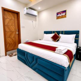Hotel South Avenue - Malviya Nagar