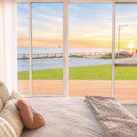 The Absolute Beach House -Luxury Oceanfront Escape