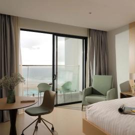 Panacea Beachfront Apartment - The Arena Cam Ranh, hotel a Thôn Hòa Ða