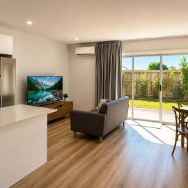 14 Pimpama Home
