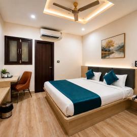 Hotel Manas Inn, ξενοδοχείο σε Sultānpur