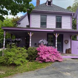 Retreat at Sea Cloud Cottage in Historic Wiscasset
