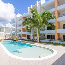 The Reef - Pool & Home Cinema - Mins to Beach