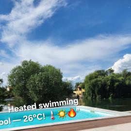Mostar - Luxury Villa Buna，Buna的飯店