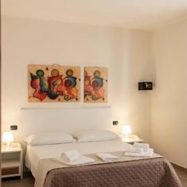 B&B Dimora Elmara، فندق في سان سالفو