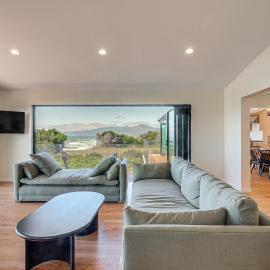 Beachfront, Pool, and Views on Oregon Coast: 5BR, hotel a Gold Beach