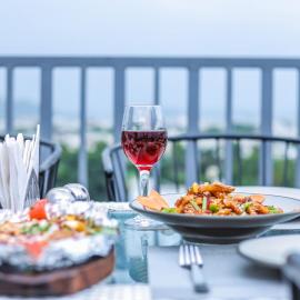 Hotel JHD Luxury Stay - Restro & Sky Bar