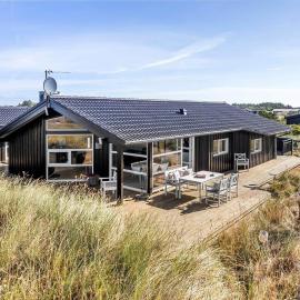 LN2071-Tornby-Harestien-4: Tornby Strand şehrinde bir otel