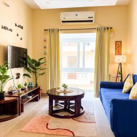 1BHK Stay Near, Thalassa,Gated Society , Pool & Balcony